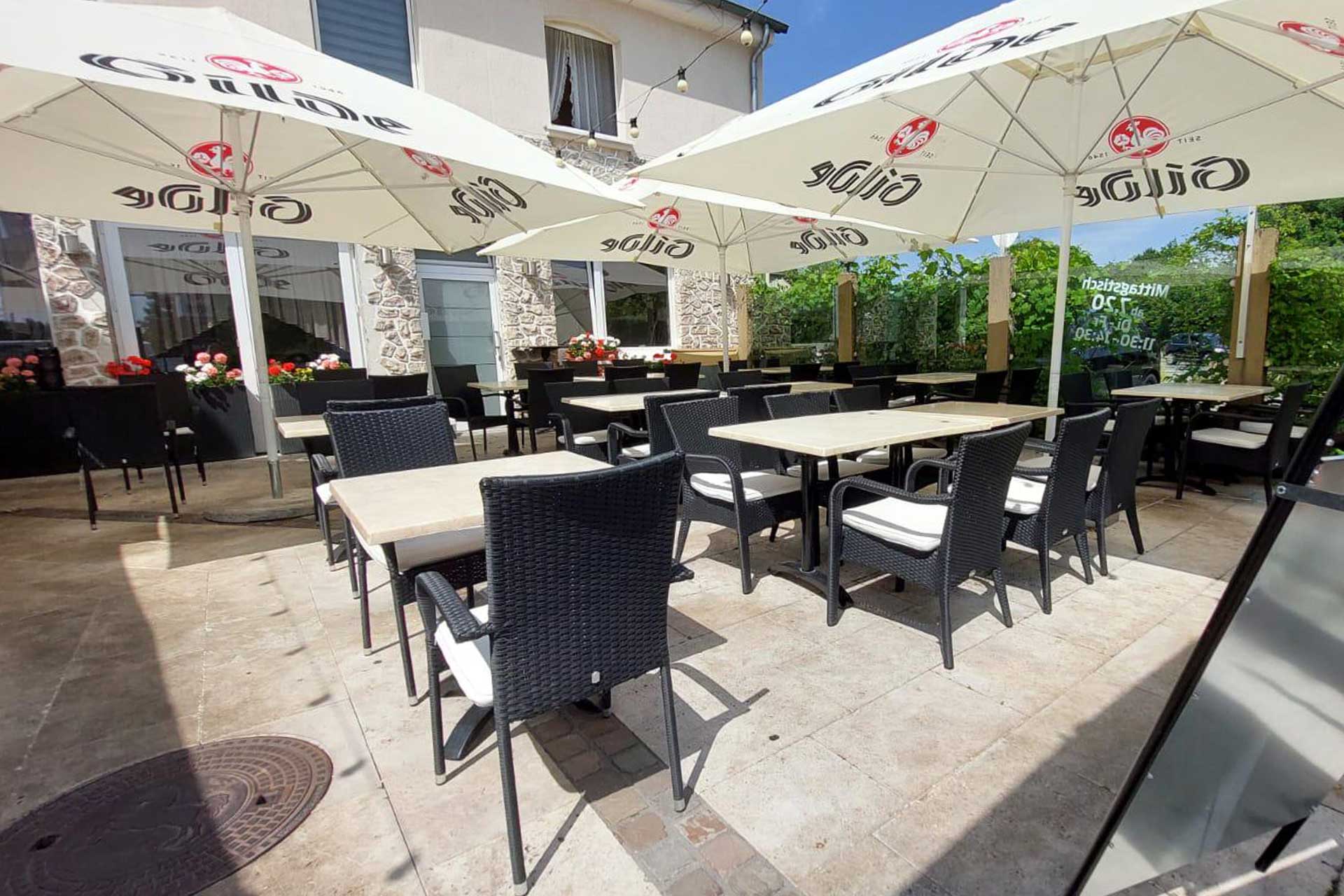 Restaurant-Konstantinos-Bornum-Hannover-kinder-gyros-lecker-fischplatte-Griechischer-Wein-gemuetlich
